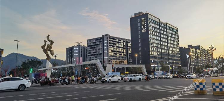 遇见17度民宿(邛海17度店)图片