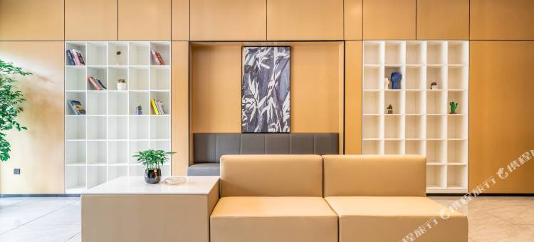 格林豪泰智选酒店(贵阳奥体中心万达广场店)图片