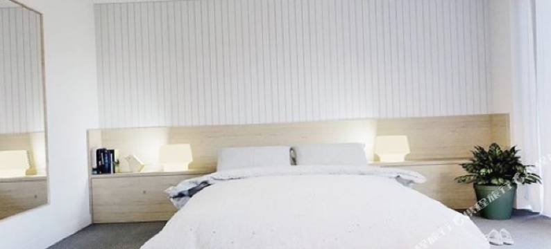 凤县云天阁家庭公寓(凤凰湖景区店)图片