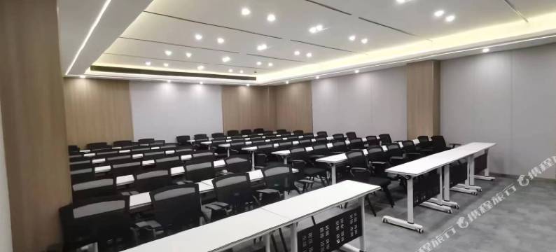 格莱德酒店(青岛红岛高新区方特梦幻王国店)图片