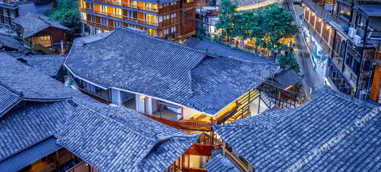 原树星野民宿(西江千户苗寨观景台店)图片