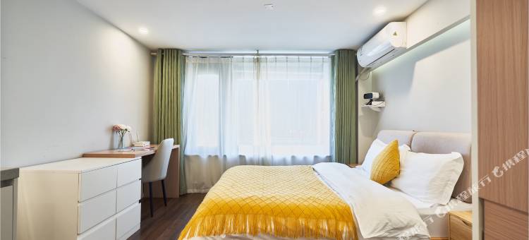 宸禹轻奢客栈(杭州南站店)图片