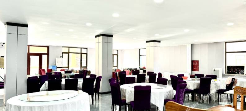 乌兰布统草原云朵宾馆图片