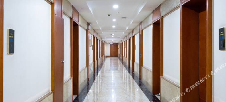 伊宁舒锦大酒店图片