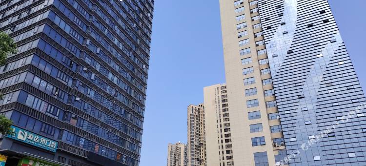 亲戚家·青年旅舍(麓谷国际工业园长丰地铁站店)图片