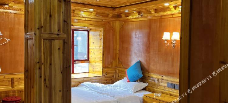 贡嘎山里索客栈(上木居村店)图片