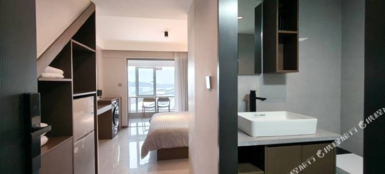 高新美宿民宿酒店(翠屏山景区店)图片