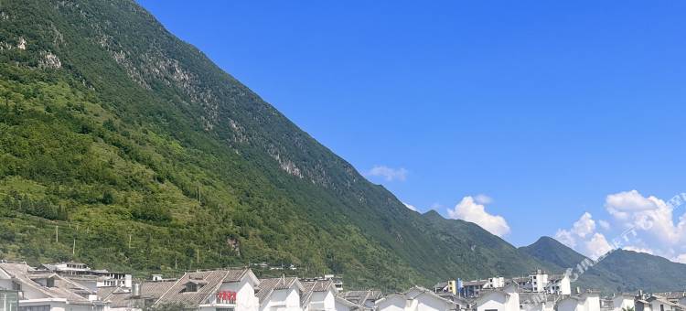 河畔云舍民宿图片