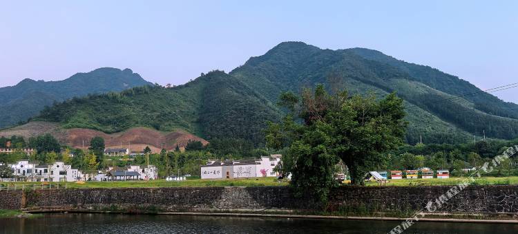 聚贤山居民宿图片
