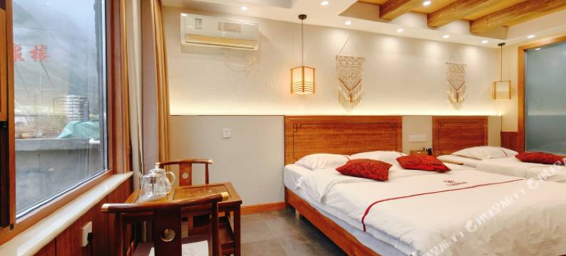 万仙山明苑楼(郭亮村店)图片