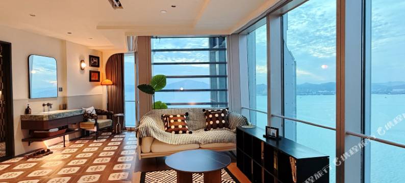 Amoy.澜丁海景潮宿(厦门大学世茂双子塔店)图片