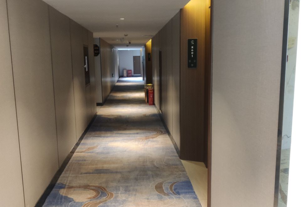 Fenghuang Kaibin Hotel Hotel Overview