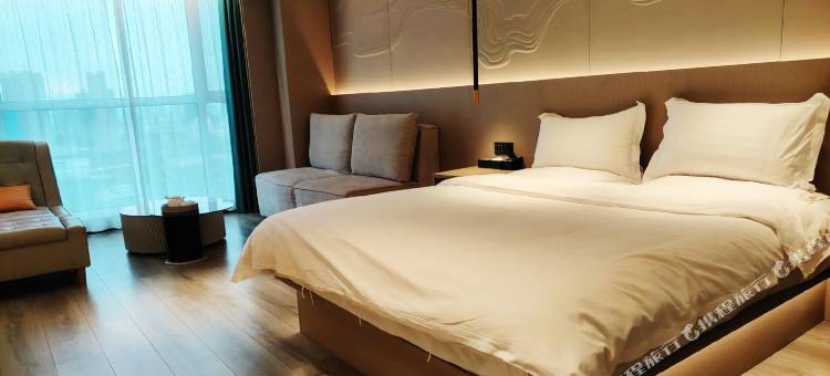 山海轻奢民宿(北湖吾悦广场店)图片