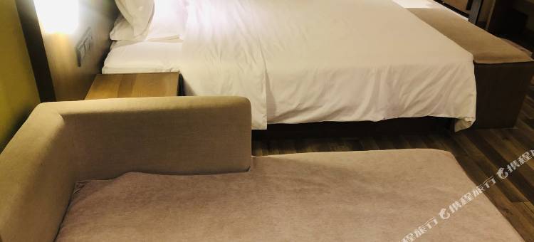 星程酒店(乌鲁木齐铁路局地铁站店)图片