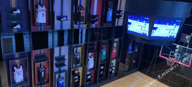 绍兴镜湖亚朵篮球酒店图片