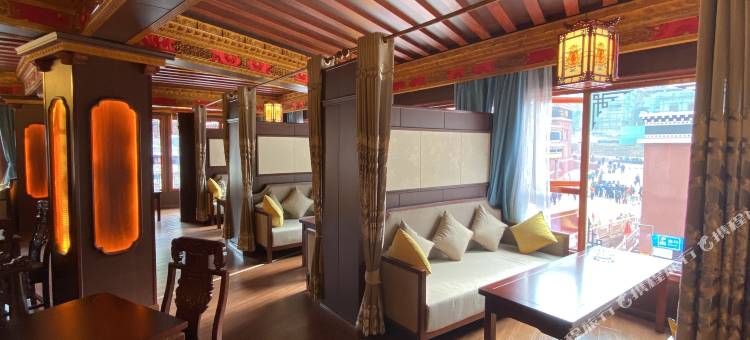 德格巴宫大酒店图片