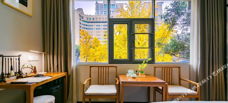 西姆善居成都春熙路天府广场地铁站酒店图片