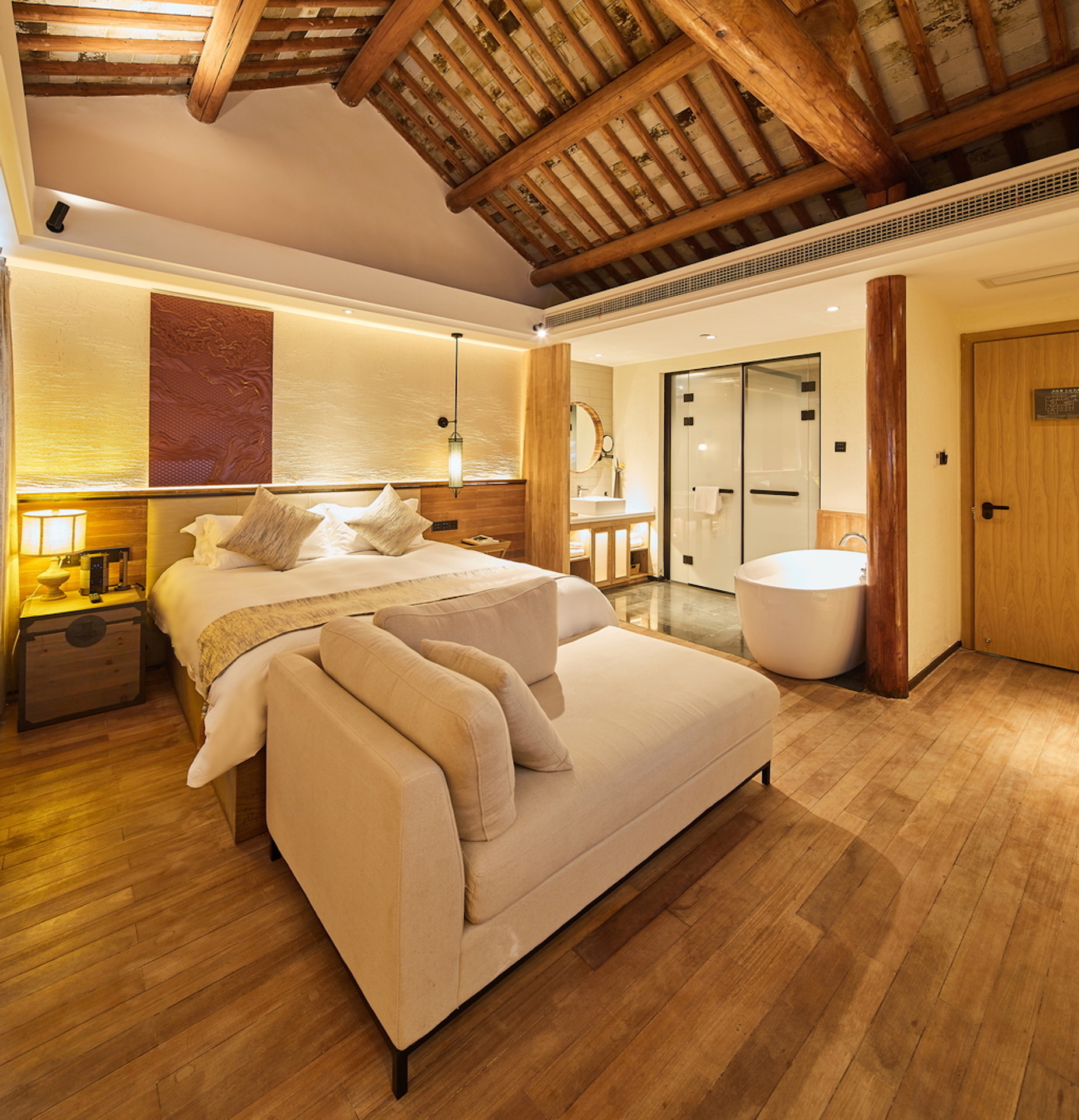 Yiman Hotel (Suzhou Guanqianjie Pingjiang Road Scenic Area)Over view