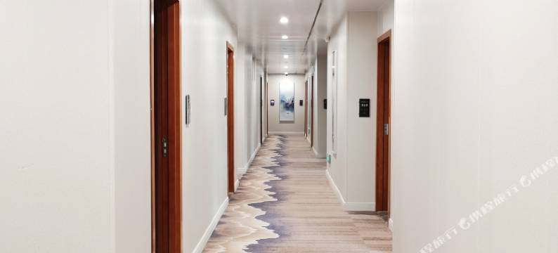 新港湾商务公寓(广州黄陂地铁站店)图片