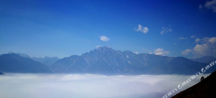 冶勒湖伴隐小院图片