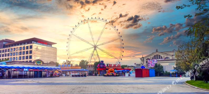 华岑轻奢酒店(重庆欢乐谷店)图片