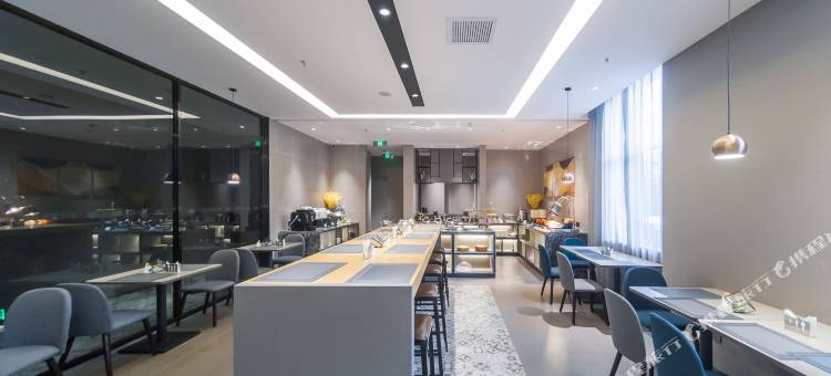 如家商旅酒店(丹东中朝鸭绿江大桥江景店)图片