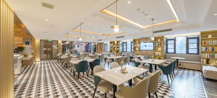 上海浦东机场川沙地铁站亚朵酒店图片