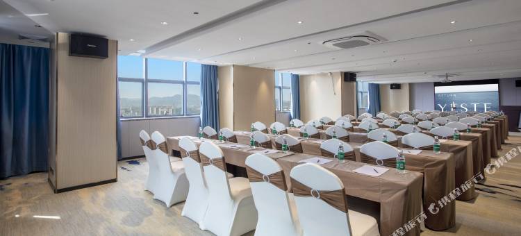 雅斯特国际酒店(崇左友谊大道高铁南站店)图片