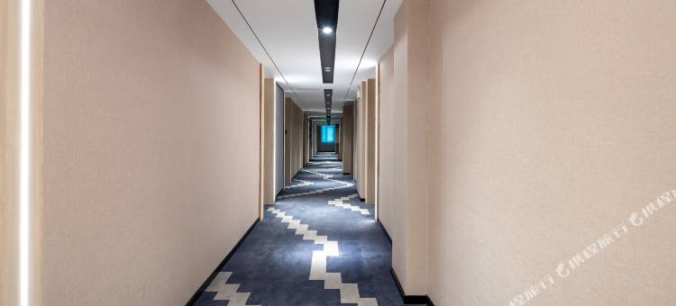 楠京酒店(海口五源河体育馆店)图片