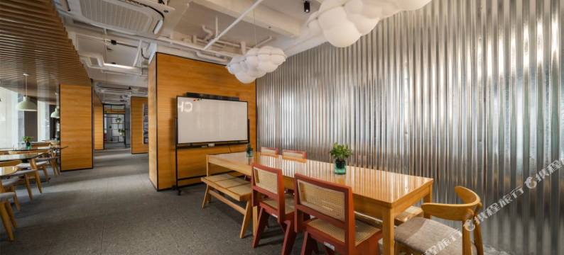 Sniff·思耐酒店(重庆观音桥步行街观音桥地铁站店)图片