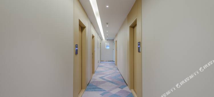 铂顿国际公寓(广州番禺长隆南村店)图片