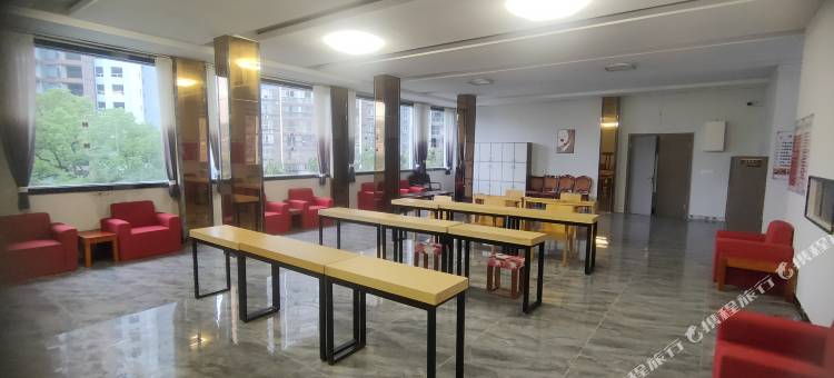 合江绿洲酒店(利城半岛店)图片