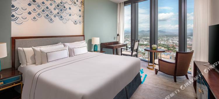 顺化美利亚珍珠酒店(Melia Vinpearl Hue)图片