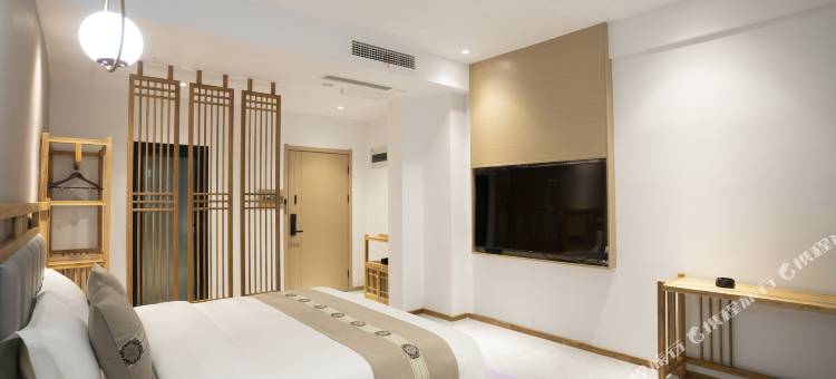 宝丽世家·艺术酒店(漯河高铁西站万达广场店)图片