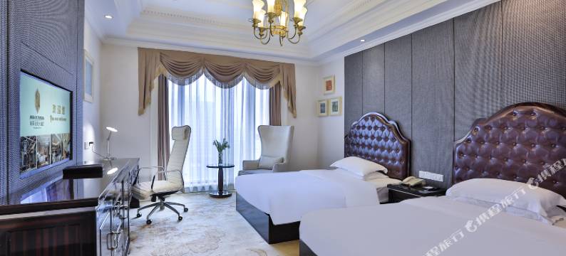 杭州东新瑞莱克斯酒店(新天地运河店)图片