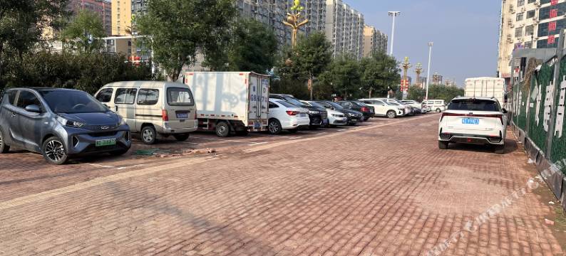 魏县依家酒店图片