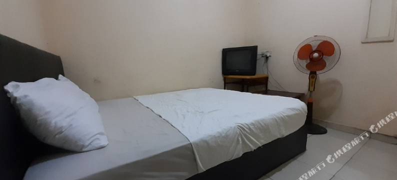 O酒店松木佳雅伊斯兰旅馆，靠近阿玛丽利斯公园北干巴鲁(Hotel O Pinus Jaya SyariahNearTaman Amaryllis Pekanbaru)图片