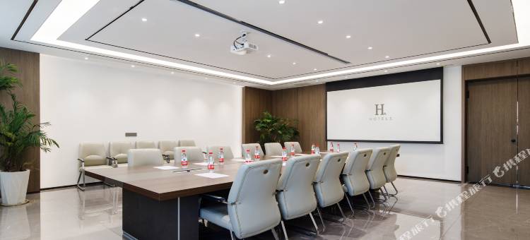 H水晶酒店(榆林老街夫子庙店)图片