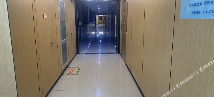 星玥轻奢影院公寓图片