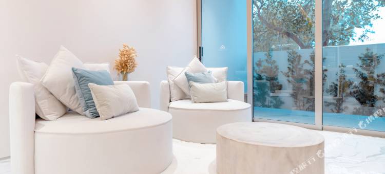 普吉岛小白别墅｜现代设计3卧私家泳池别墅｜Warm Plus(Residence Villa｜Modern 3 Bedroom Pool Villa｜Warm Plus)图片