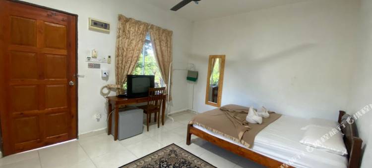 Collection O 91015 Sungai Batang湖木屋(Collection O 91015 Sungai Batang Lake Chalet)图片