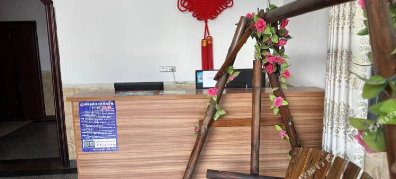 阳朔江畔民宿图片