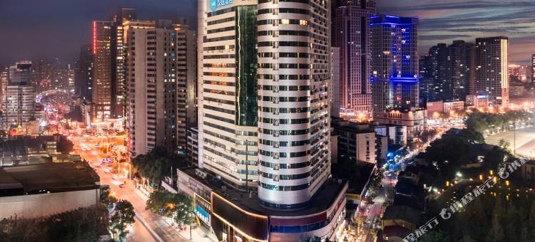 汉庭酒店(长沙芙蓉中路黄土岭地铁站店)图片