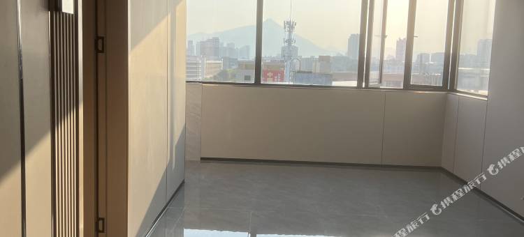 国威公寓图片