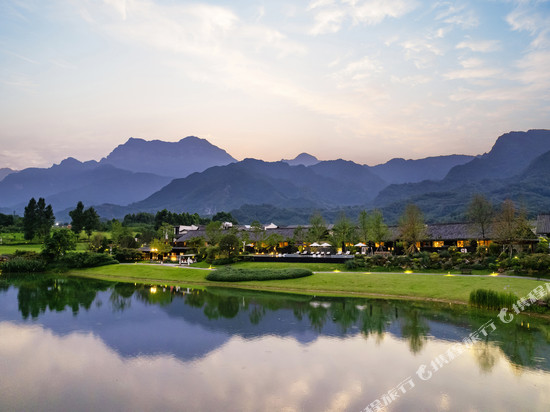 峨眉山高桥里溯溪·麓谷酒店