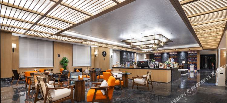 阿勒泰逸扉酒店(五百里风情街区店)图片