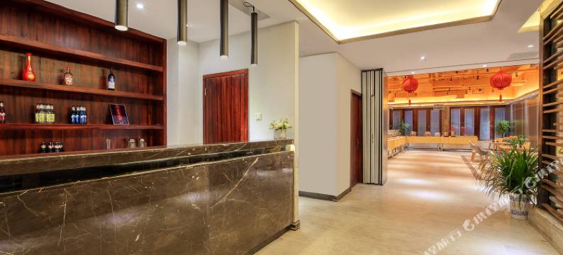 崧舍酒店(阳朔西街漓江景区店)图片