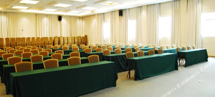 悦华国际酒店(钦州湾广场店)图片