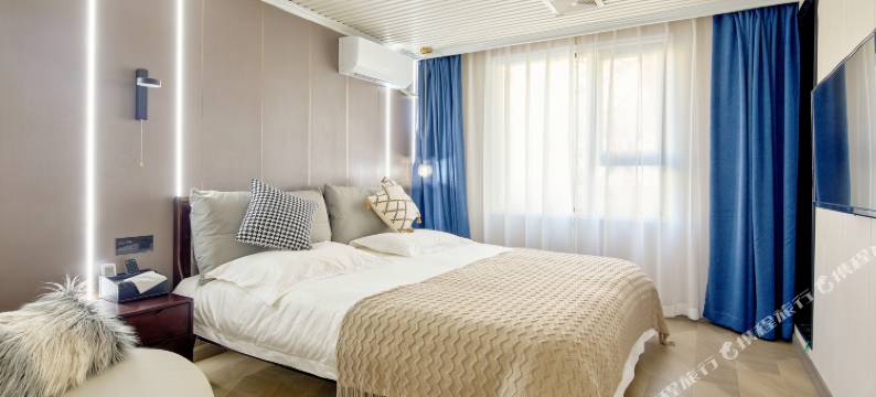 西安只如初见酒店(钟鼓楼回民街店)图片