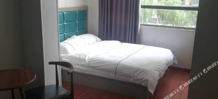 OYO新郑格贝斯酒店(河南工程学院店)图片